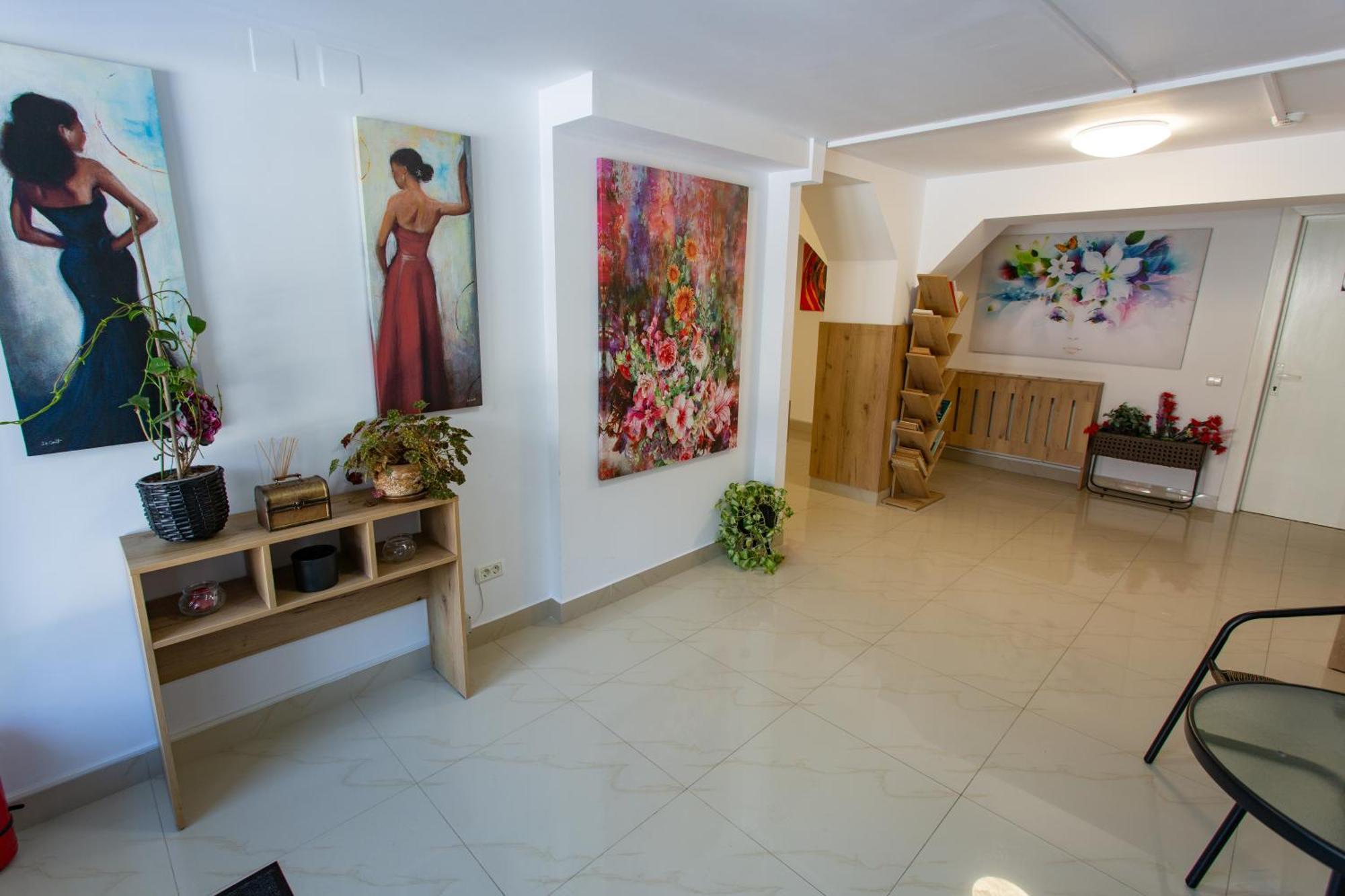 Отель Casa Liana Буштени Номер фото
